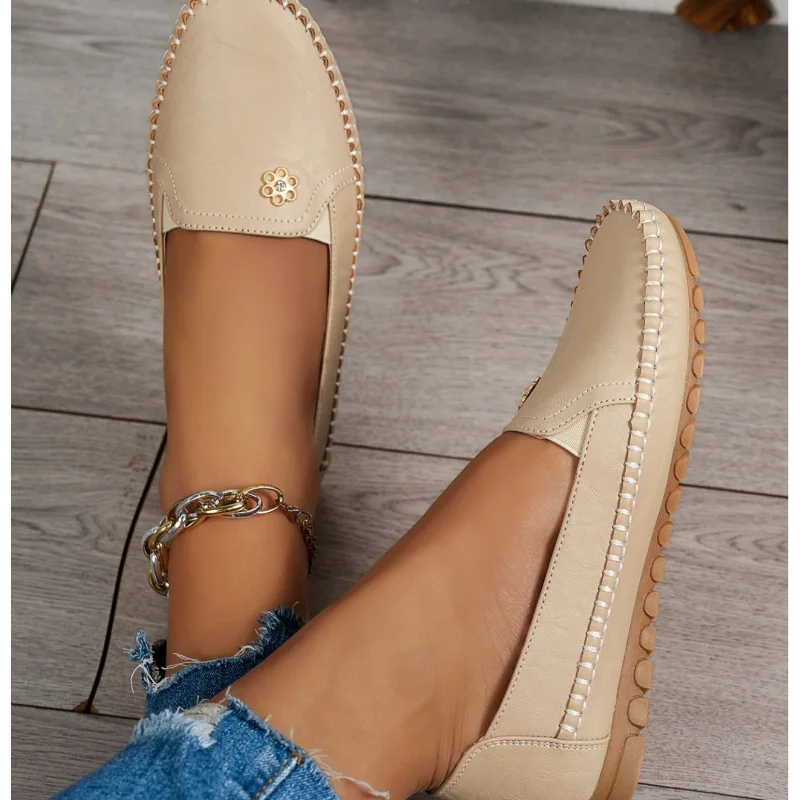 Comfortable Women's Loafers Laser Stitch Detail Flat Shoes Casual Comfortable Slip On Classic Trendy Streetwear